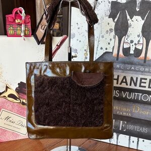 Authentic MIU MIU FW 1999 Olive Green Patent & Shearling Archive Bag - Y2K